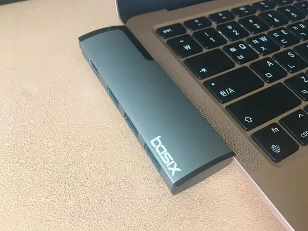 basix USB Hub 허브